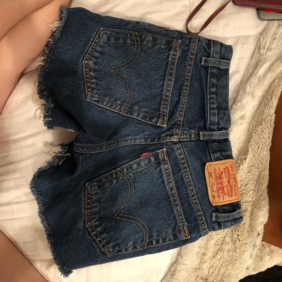 levi’s denim shorts - Picture 2 of 2